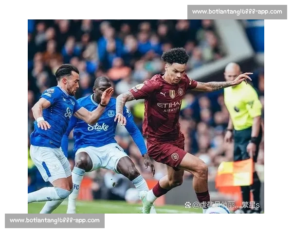 回顾十五年欧冠征程与五大联赛冠军格局演变全景解析历史风云录